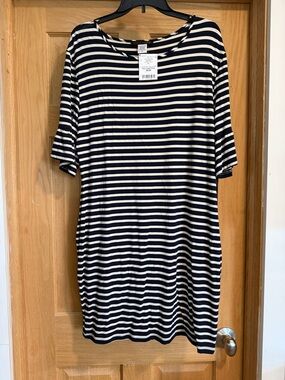 Striped Navy and Cream Midi T-Shirt Dress